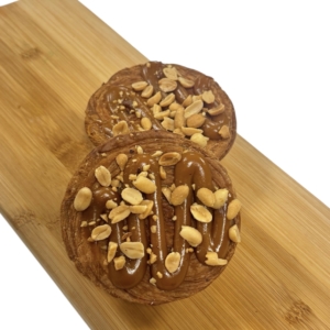 New York Roll cacahuètes & caramel beurre salé